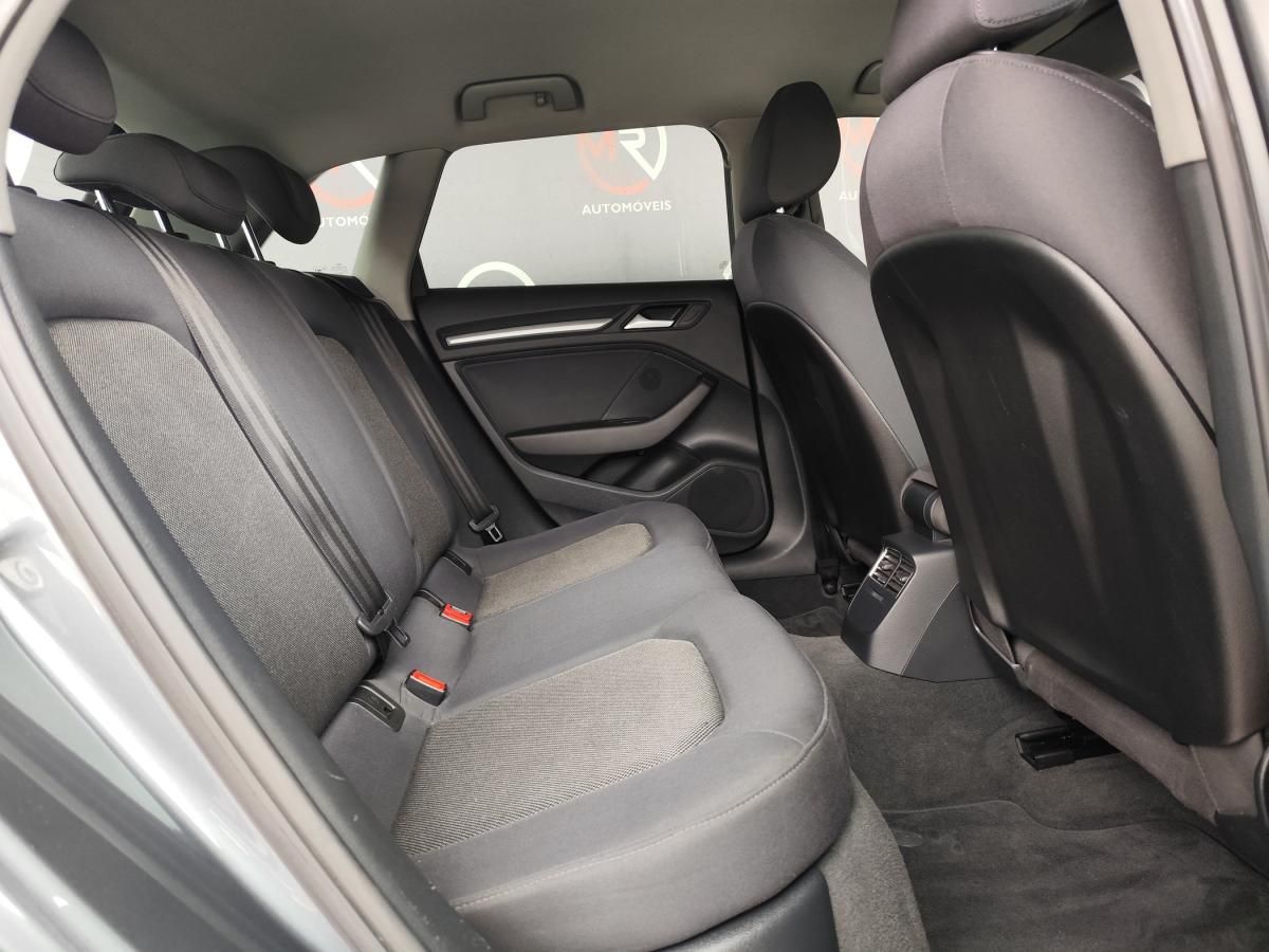 audi-a3-sportback-2017-diesel-1598cc