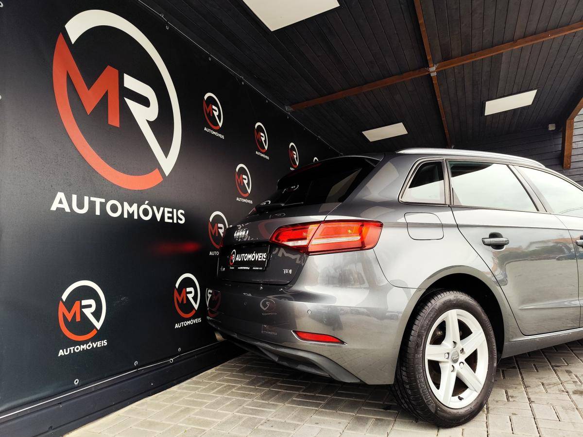 audi-a3-sportback-2017-diesel-1598cc