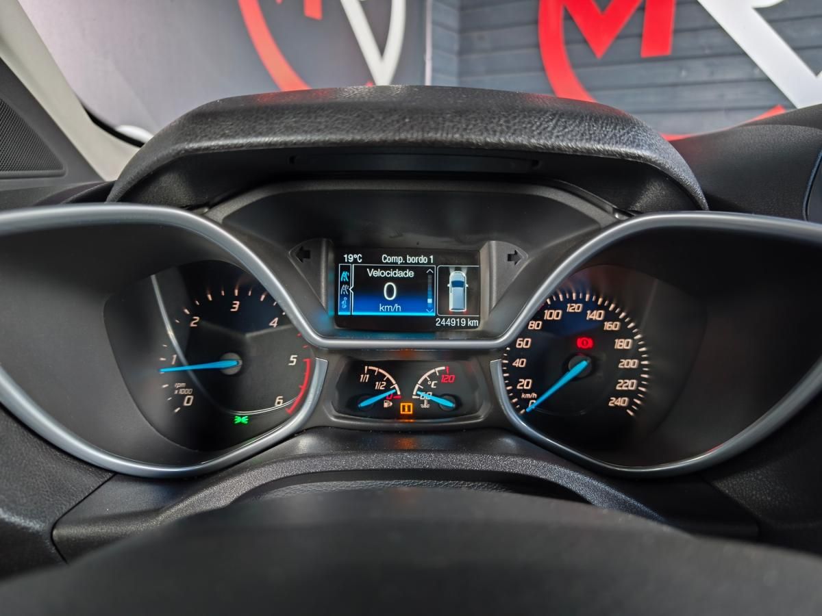 ford-tourneo-connect-2018-diesel-1499cc