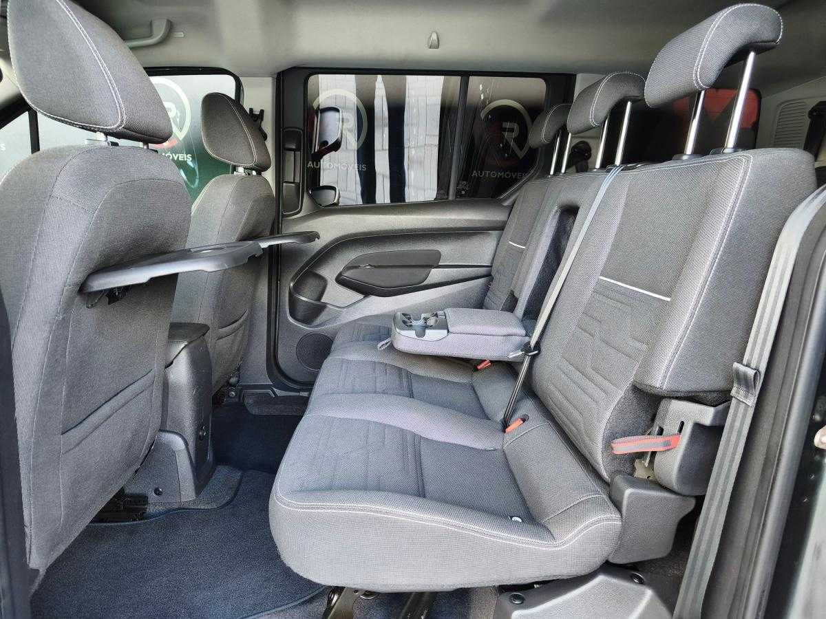 ford-tourneo-connect-2018-diesel-1499cc