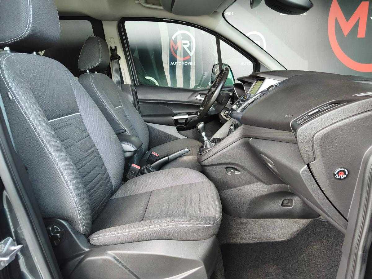 ford-tourneo-connect-2018-diesel-1499cc