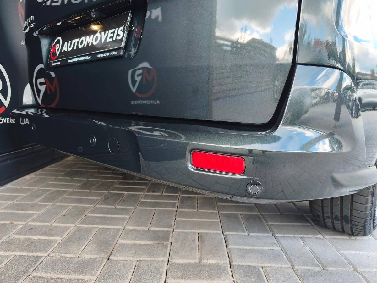 ford-tourneo-connect-2018-diesel-1499cc