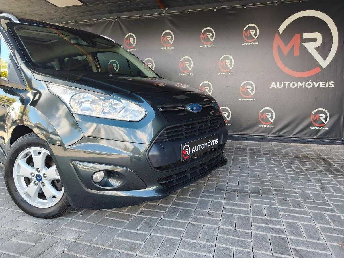 ford-tourneo-connect-2018-diesel-1499cc