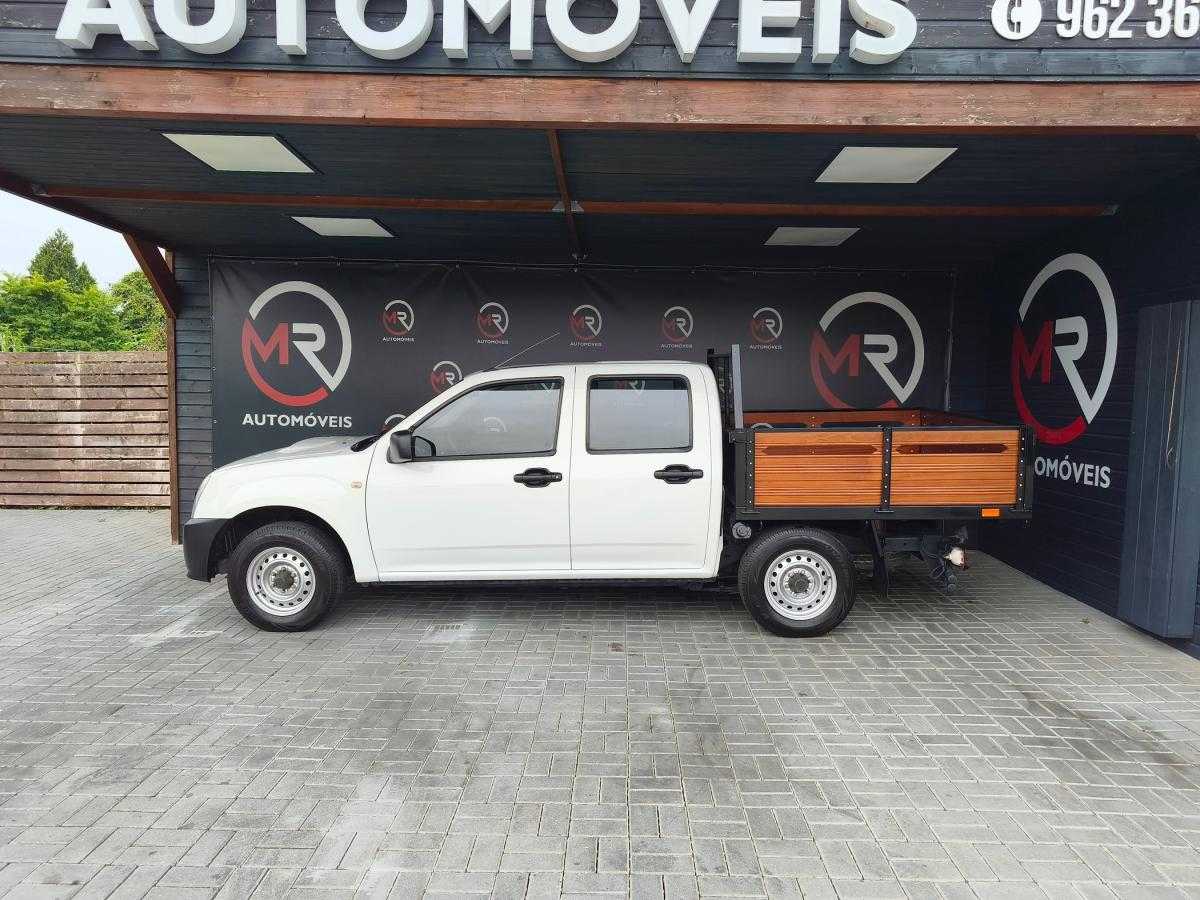 isuzu-d-max-2011-diesel-2499cc