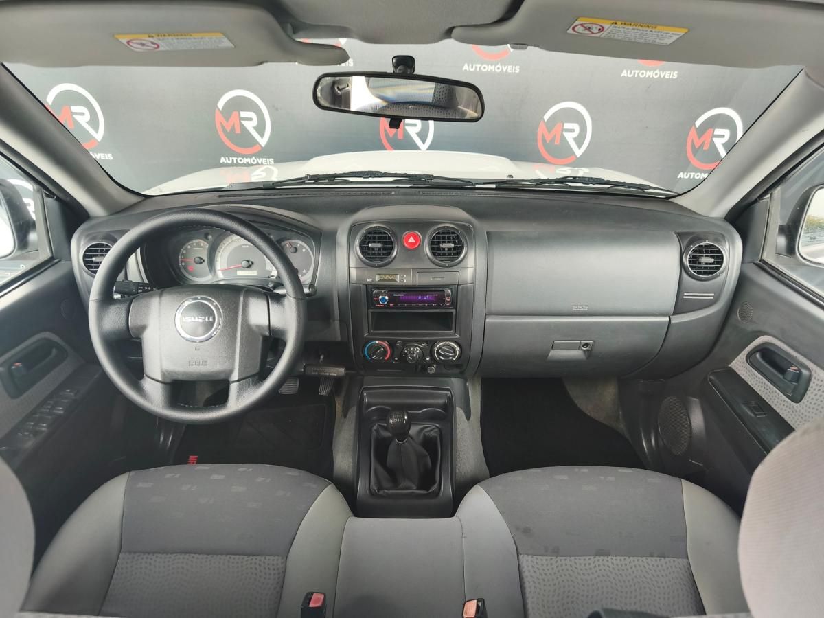 isuzu-d-max-2011-diesel-2499cc