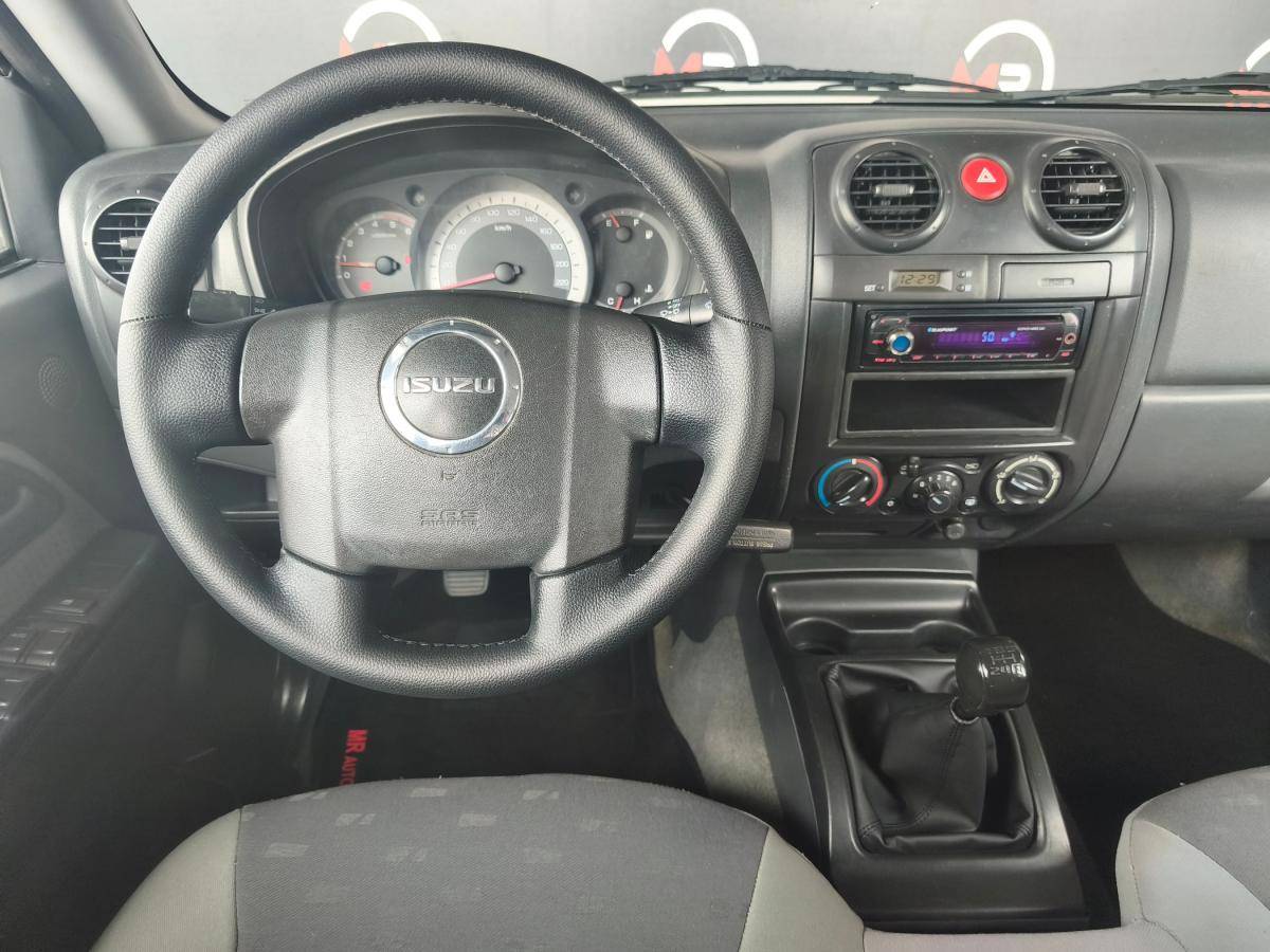 isuzu-d-max-2011-diesel-2499cc