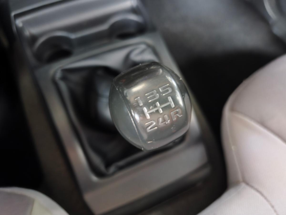 isuzu-d-max-2011-diesel-2499cc