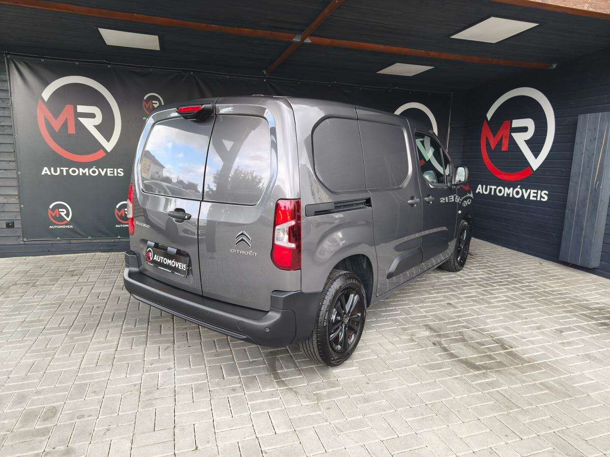 citroen-berlingo-2022-diesel-1499cc