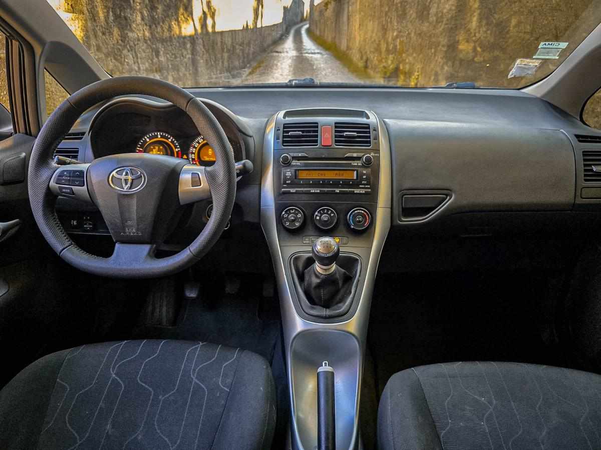 toyota-auris-1-4-d-4d-2010-diesel-1364cc