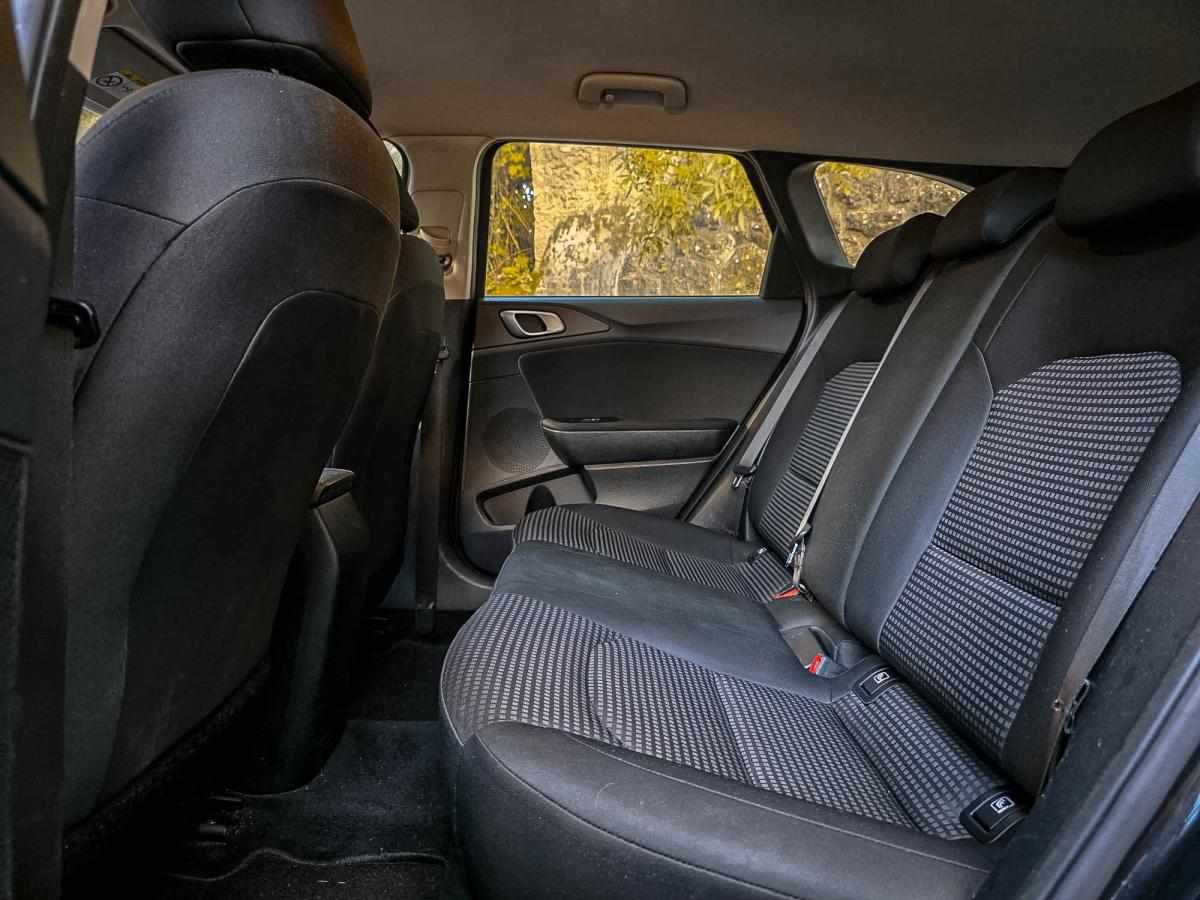 kia-ceed-sw-1-6-crdi-2019-diesel-1600cc