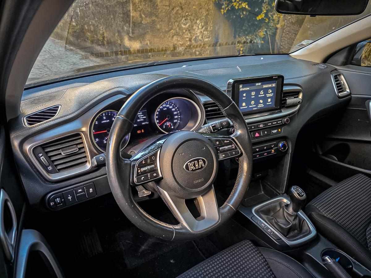 kia-ceed-sw-1-6-crdi-2019-diesel-1600cc