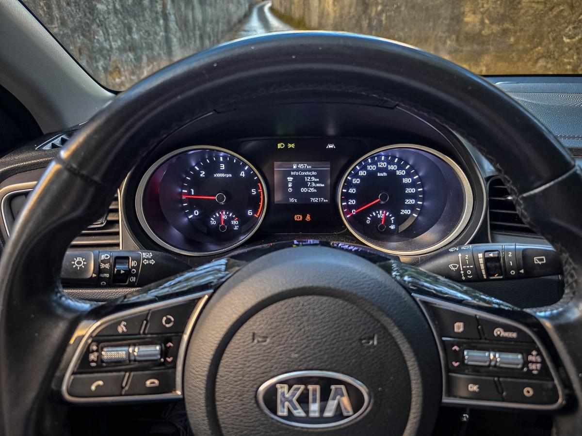kia-ceed-sw-1-6-crdi-2019-diesel-1600cc