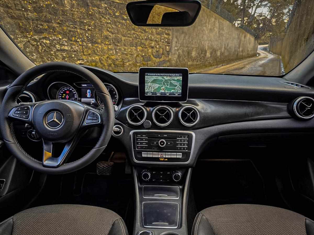 mercedes-benz-cla-200-cdi-2-1-2016-diesel-2143cc