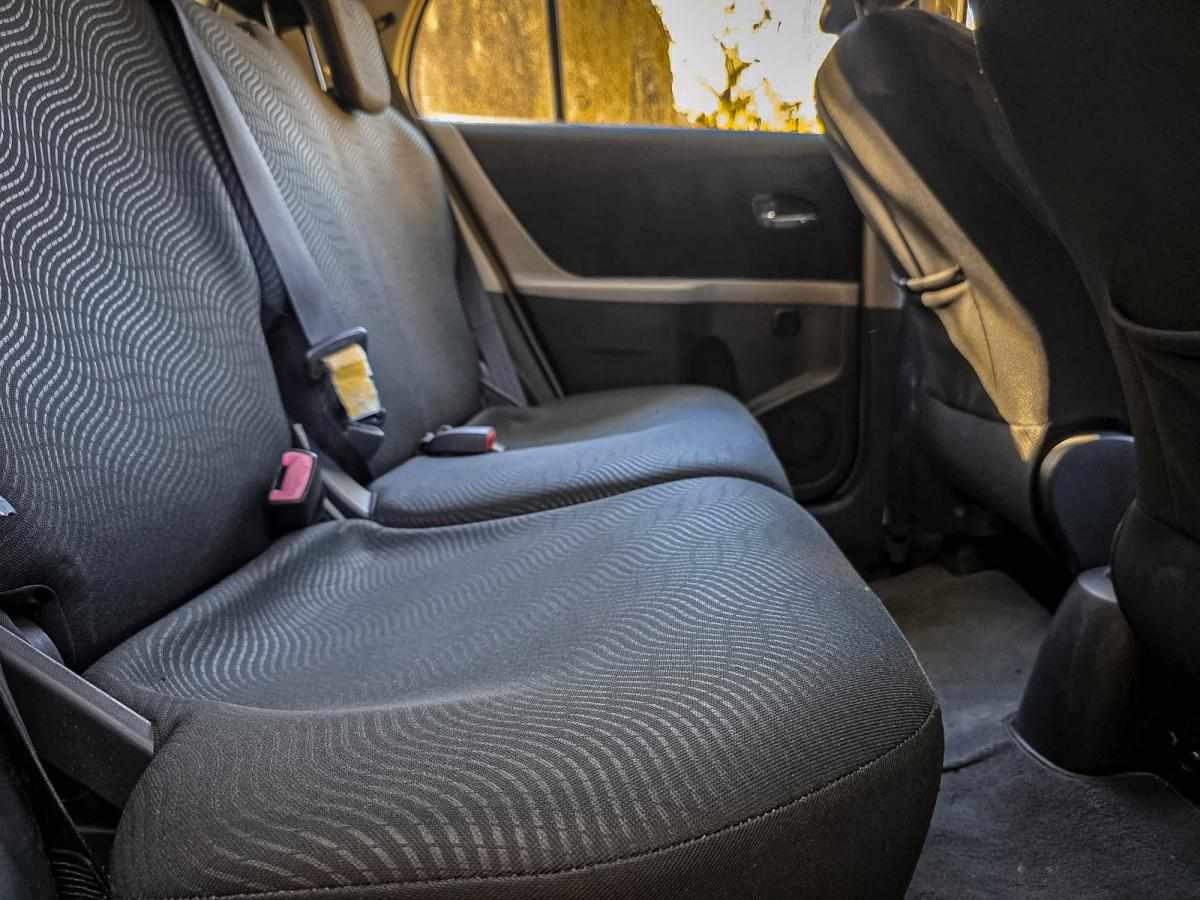 toyota-yaris-1-33-dual-vvt-i-2010-gasolina-1329cc