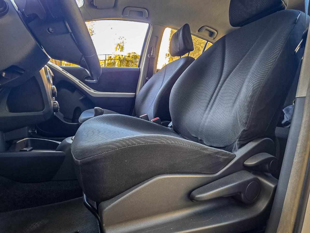 toyota-yaris-1-33-dual-vvt-i-2010-gasolina-1329cc