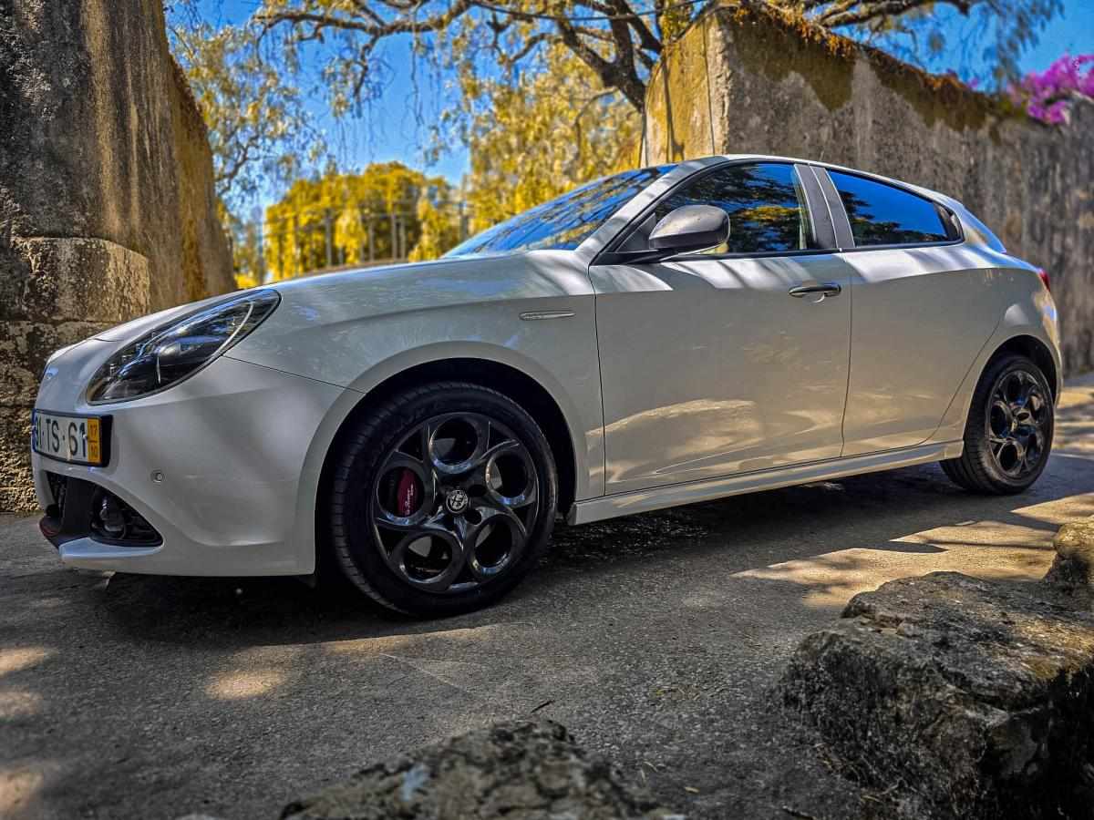 alfa-romeo-giulietta-1-6-jtdm-16v-2017-diesel-1598cc