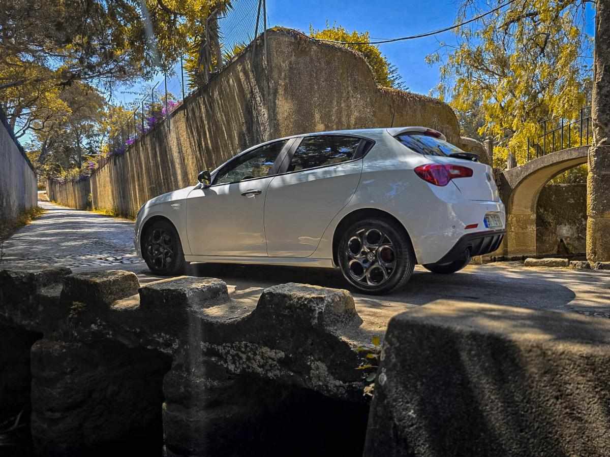 alfa-romeo-giulietta-1-6-jtdm-16v-2017-diesel-1598cc