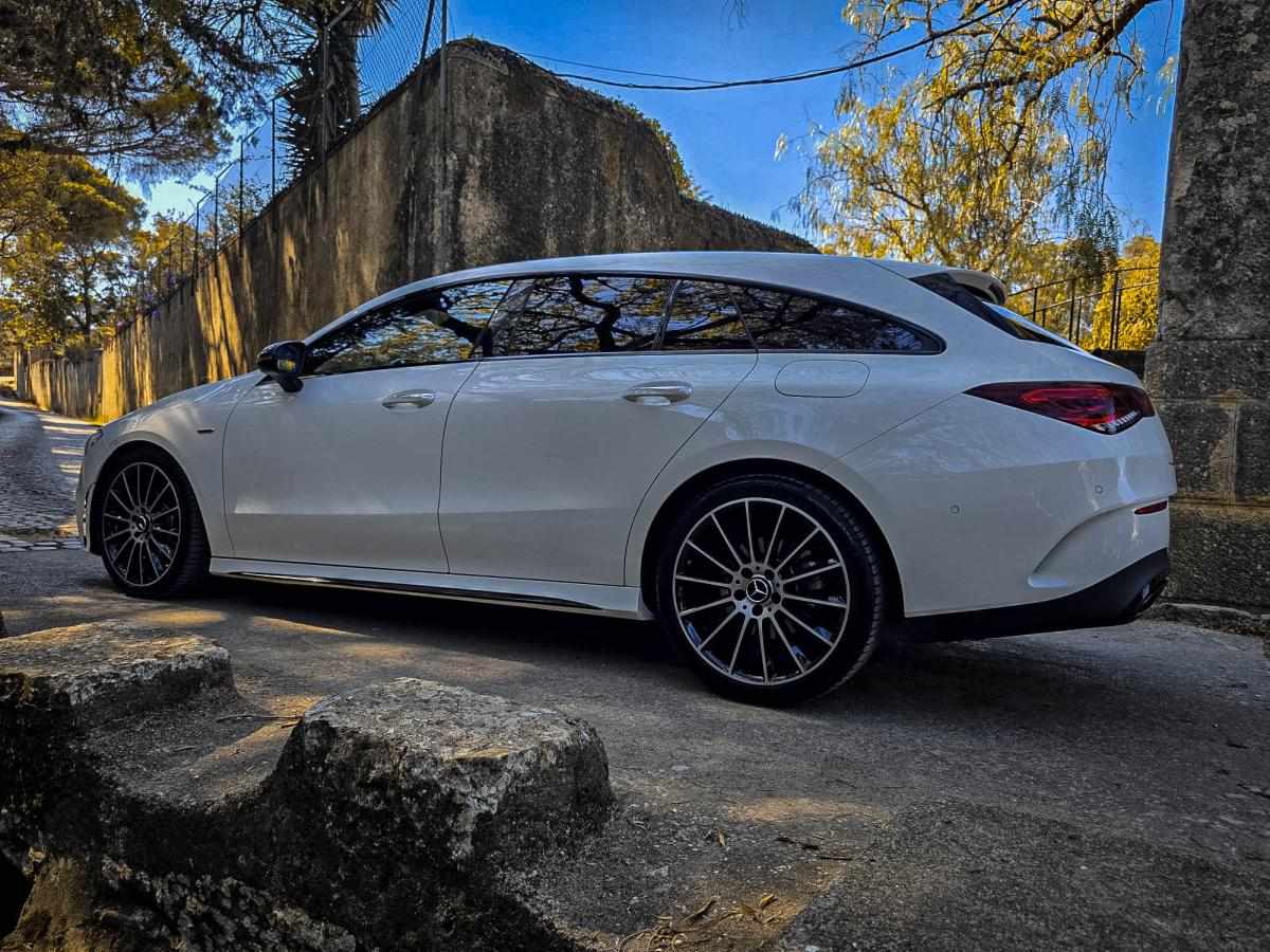 mercedes-benz-cla-200-d-4matic-2022-diesel-1950cc