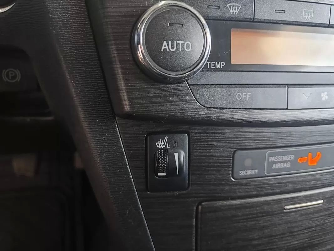 toyota-avensis-sw-2009-diesel-2231cc