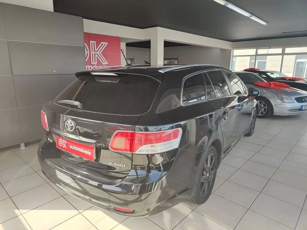 toyota-avensis-sw-2009-diesel-2231cc