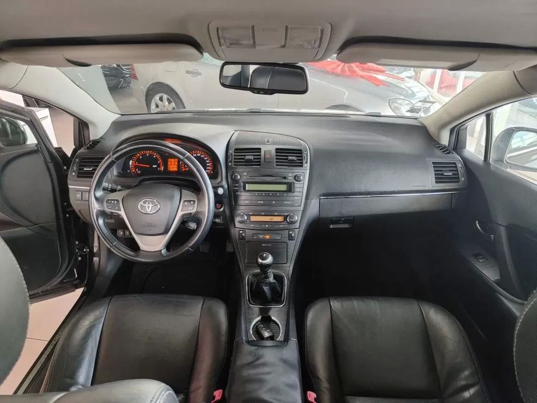 toyota-avensis-sw-2009-diesel-2231cc