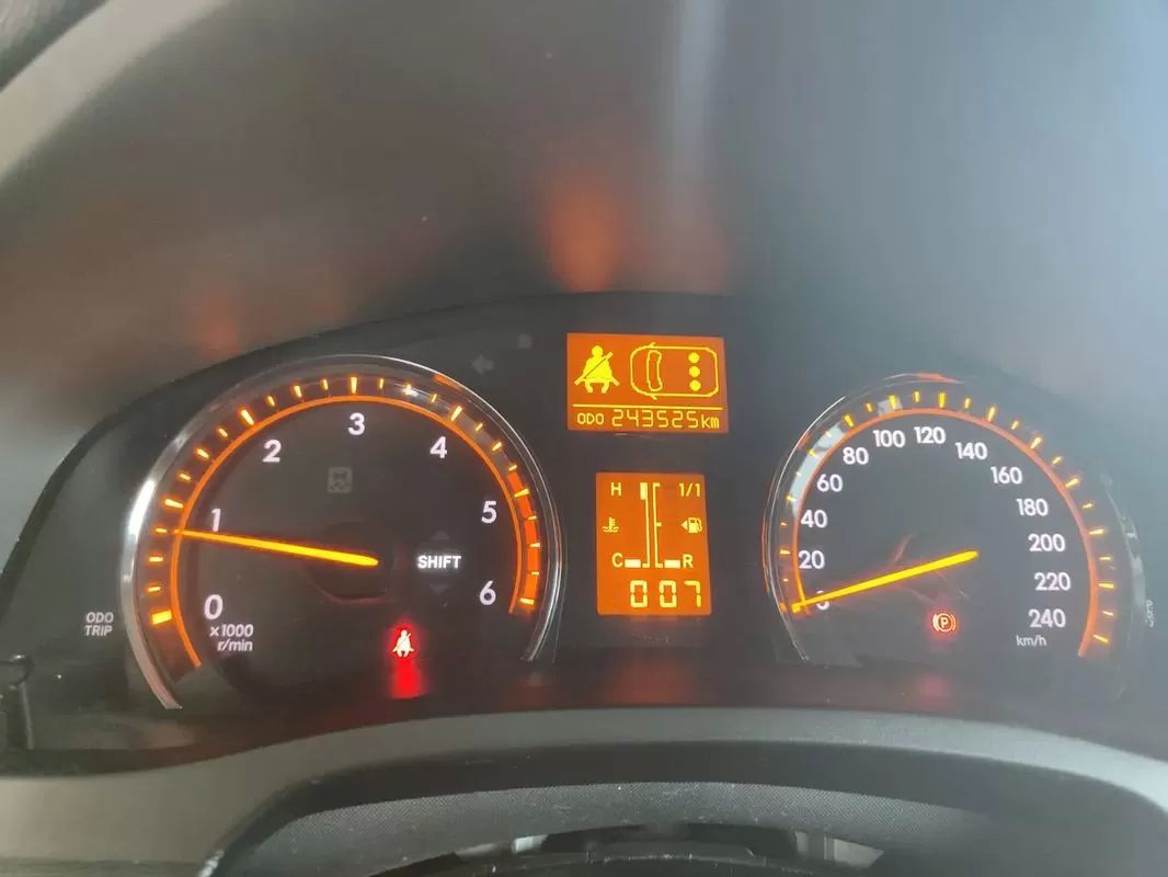toyota-avensis-sw-2009-diesel-2231cc