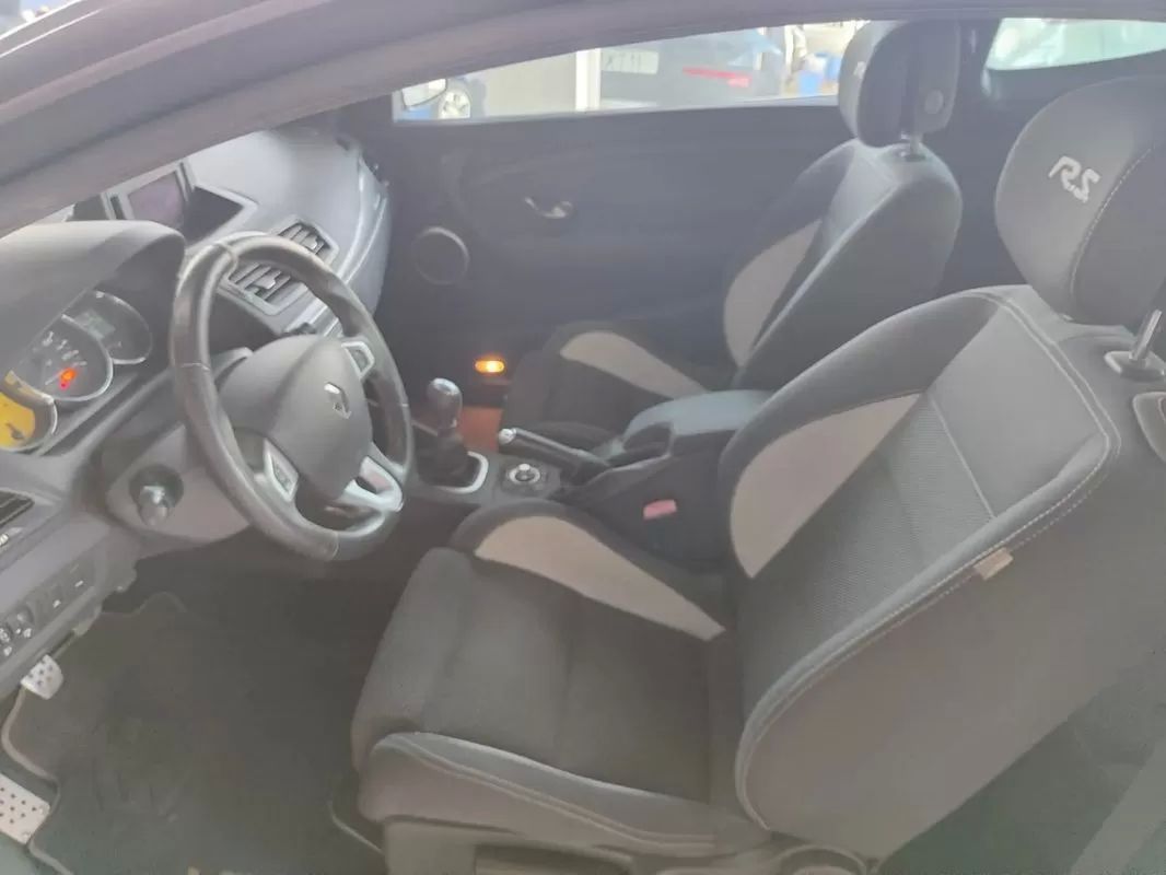 renault-megane-coupe-2010-gasolina-1998cc