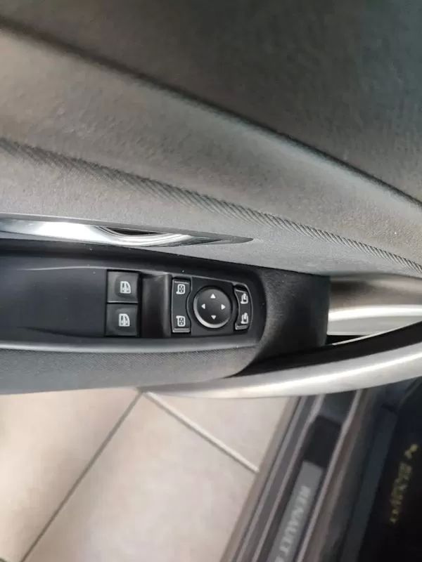 renault-megane-coupe-2010-gasolina-1998cc
