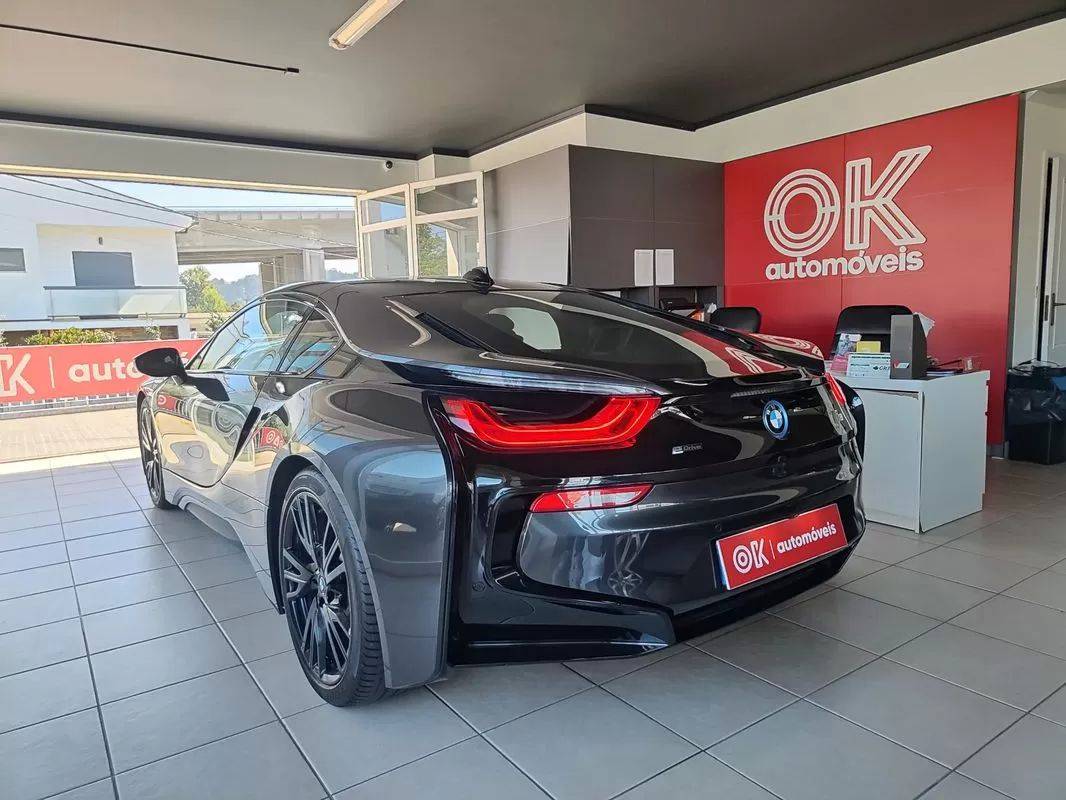 bmw-i8-2017-hibrido-1499cc