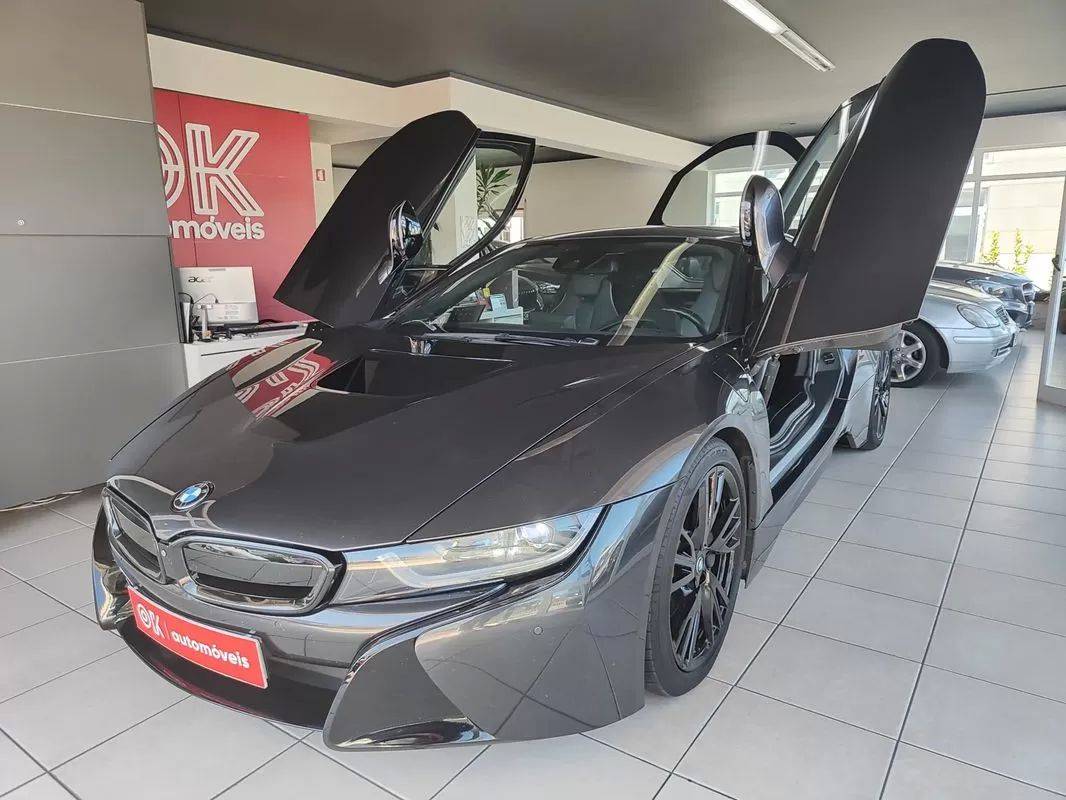 bmw-i8-2017-hibrido-1499cc