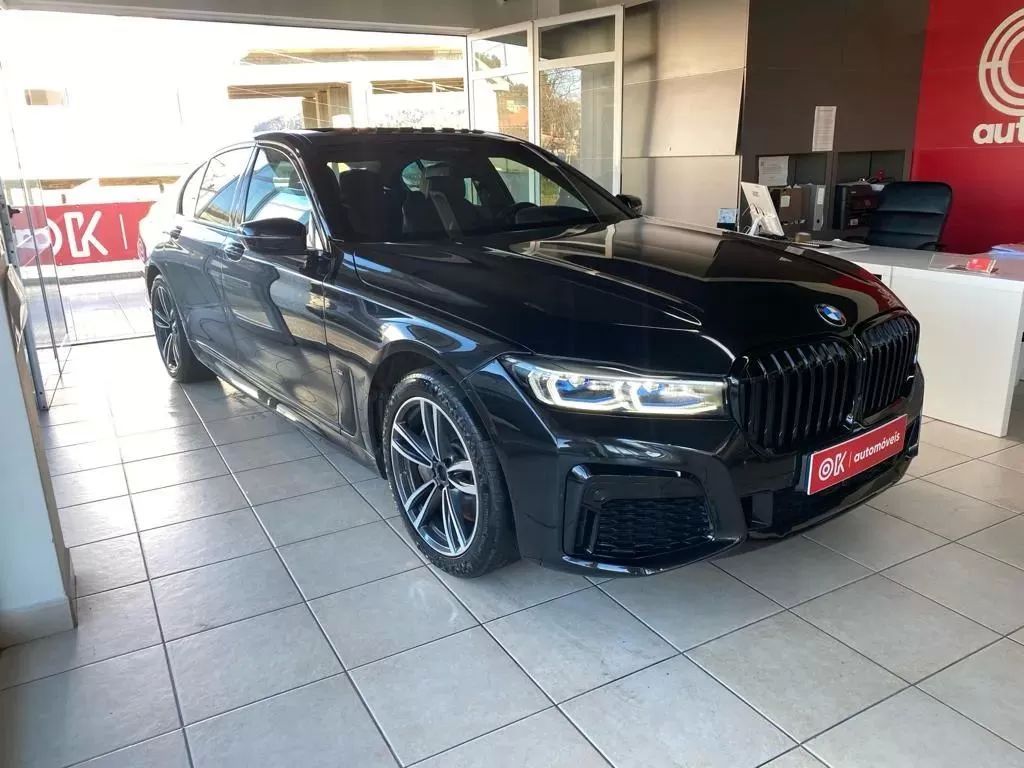 bmw-serie-7-2021-diesel-2993cc