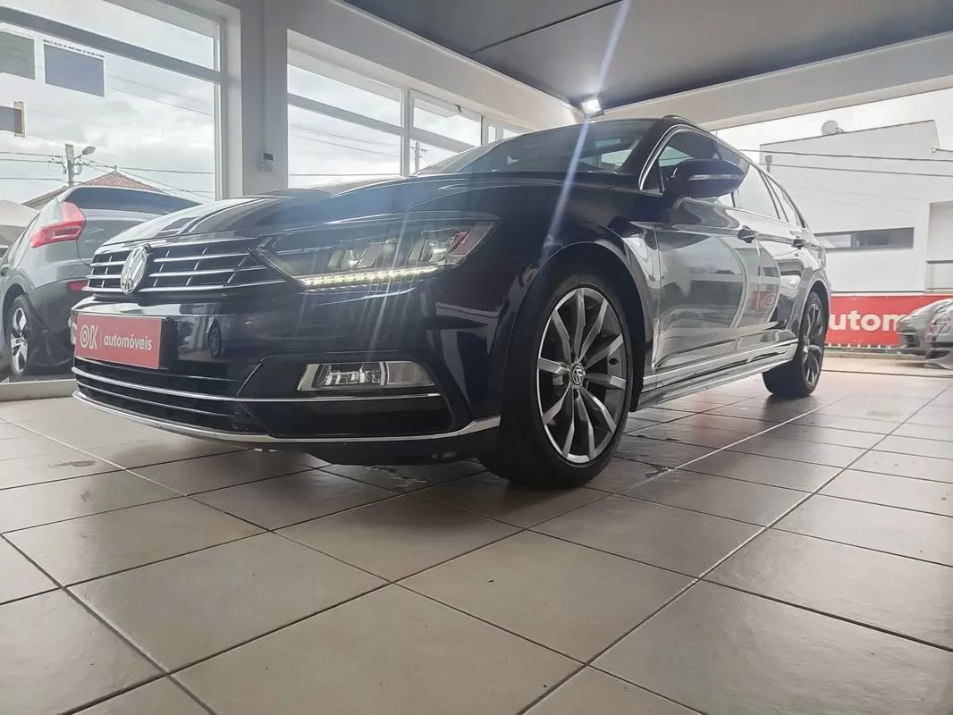 volkswagen-passat-variant-2018-diesel-1968cc