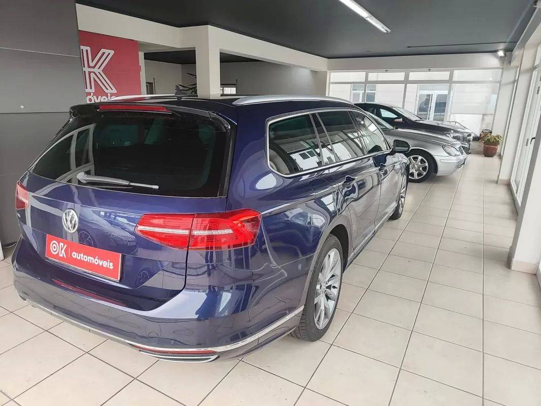 volkswagen-passat-variant-2018-diesel-1968cc