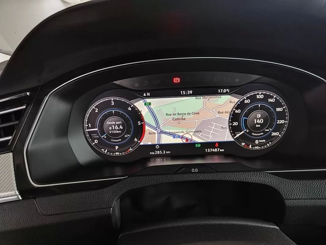 volkswagen-passat-variant-2018-diesel-1968cc