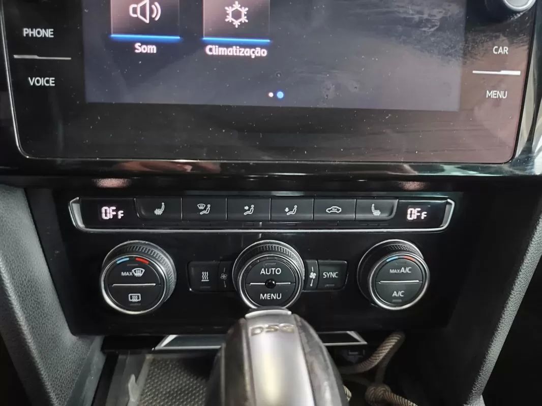volkswagen-passat-variant-2018-diesel-1968cc