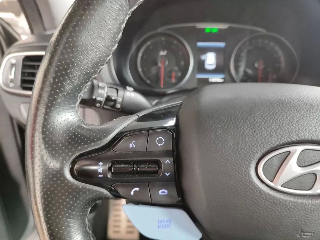 hyundai-i30-2018-gasolina-1998cc
