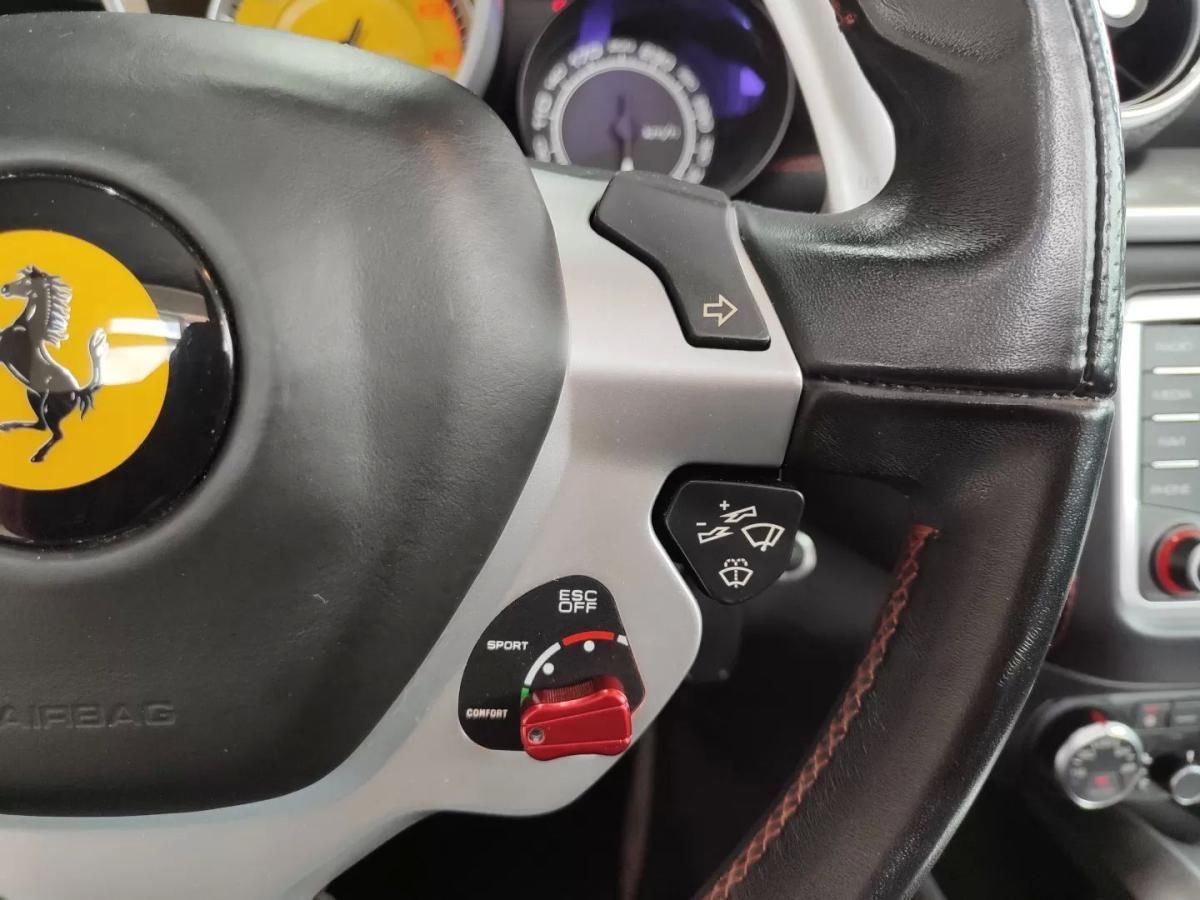 ferrari-california-2017-gasolina-3855cc