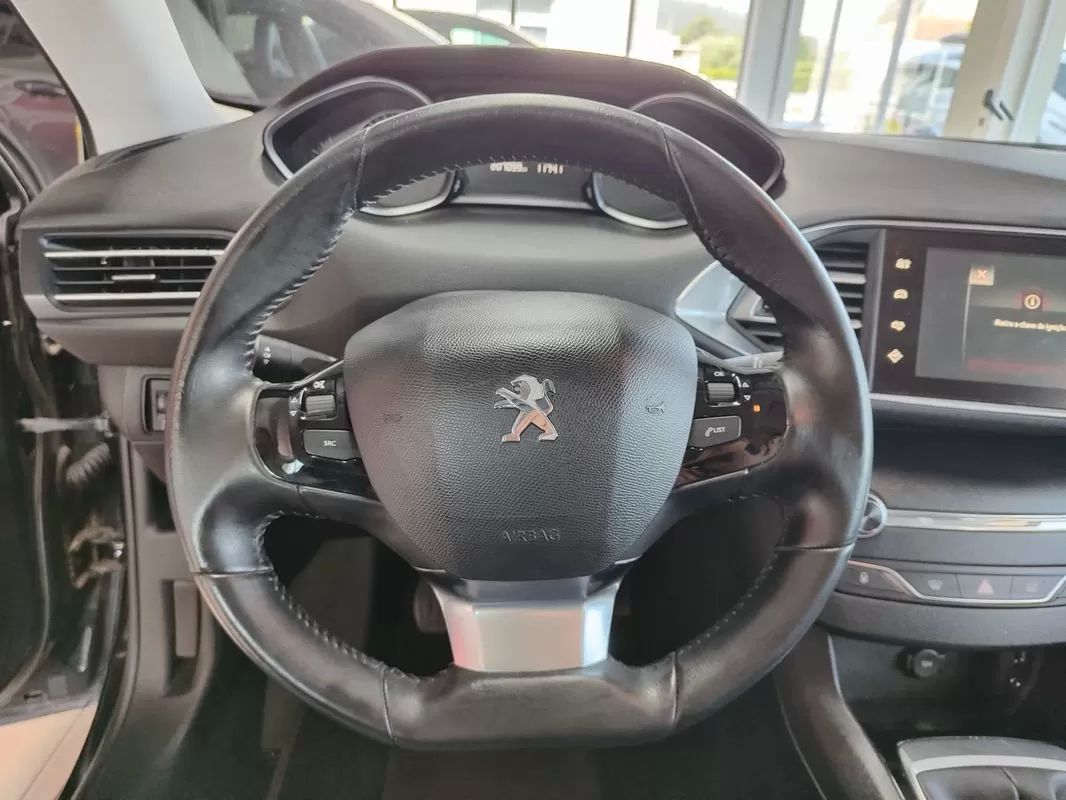 peugeot-308-2014-diesel-1560cc