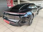 porsche-taycan-2020-eletrico-200cc