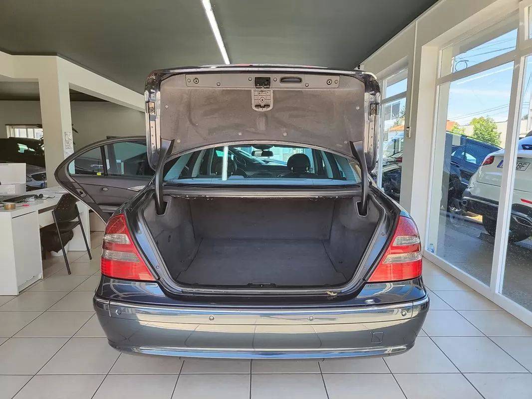 mercedes-benz-classe-e-2003-diesel-2148cc