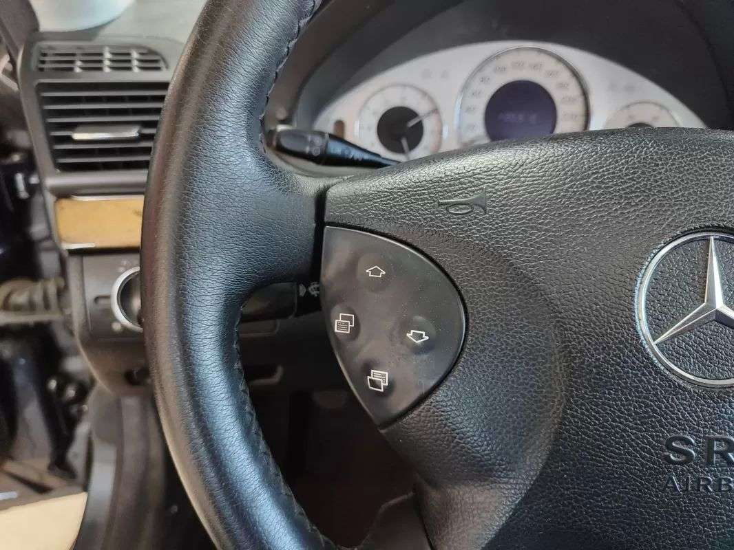 mercedes-benz-classe-e-2003-diesel-2148cc