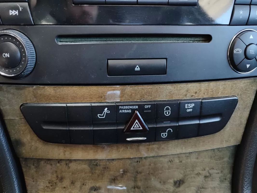 mercedes-benz-classe-e-2003-diesel-2148cc