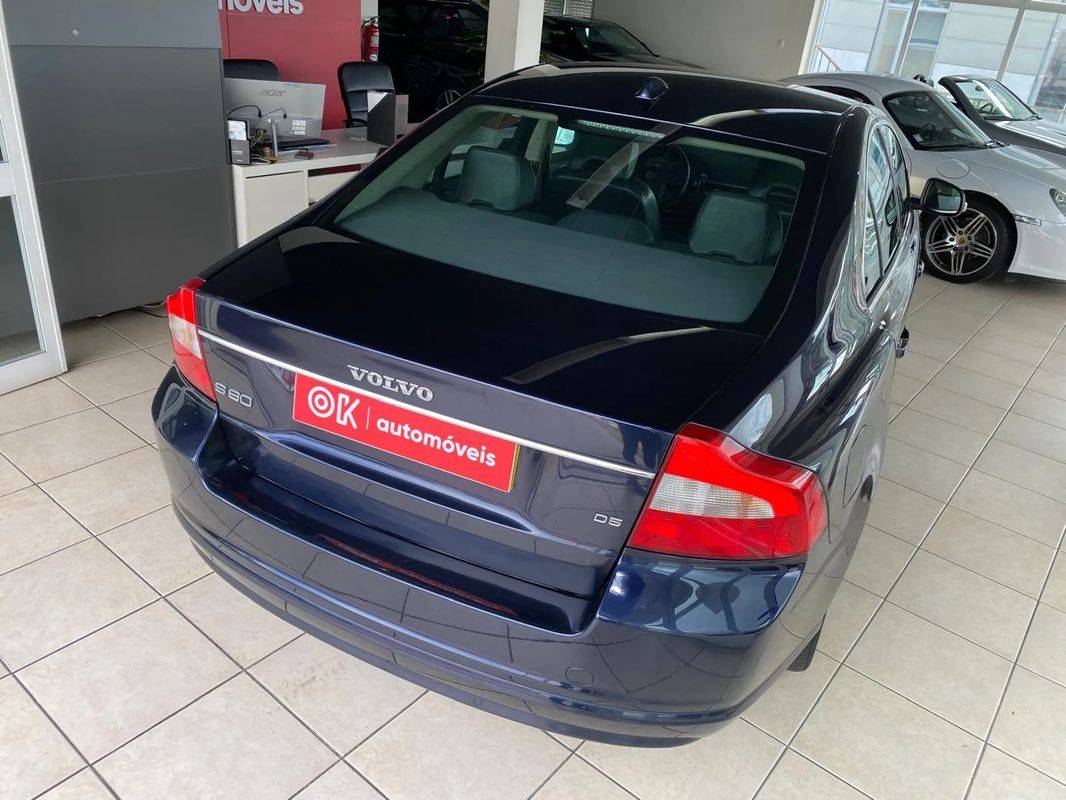 volvo-s80-2007-diesel-2400cc