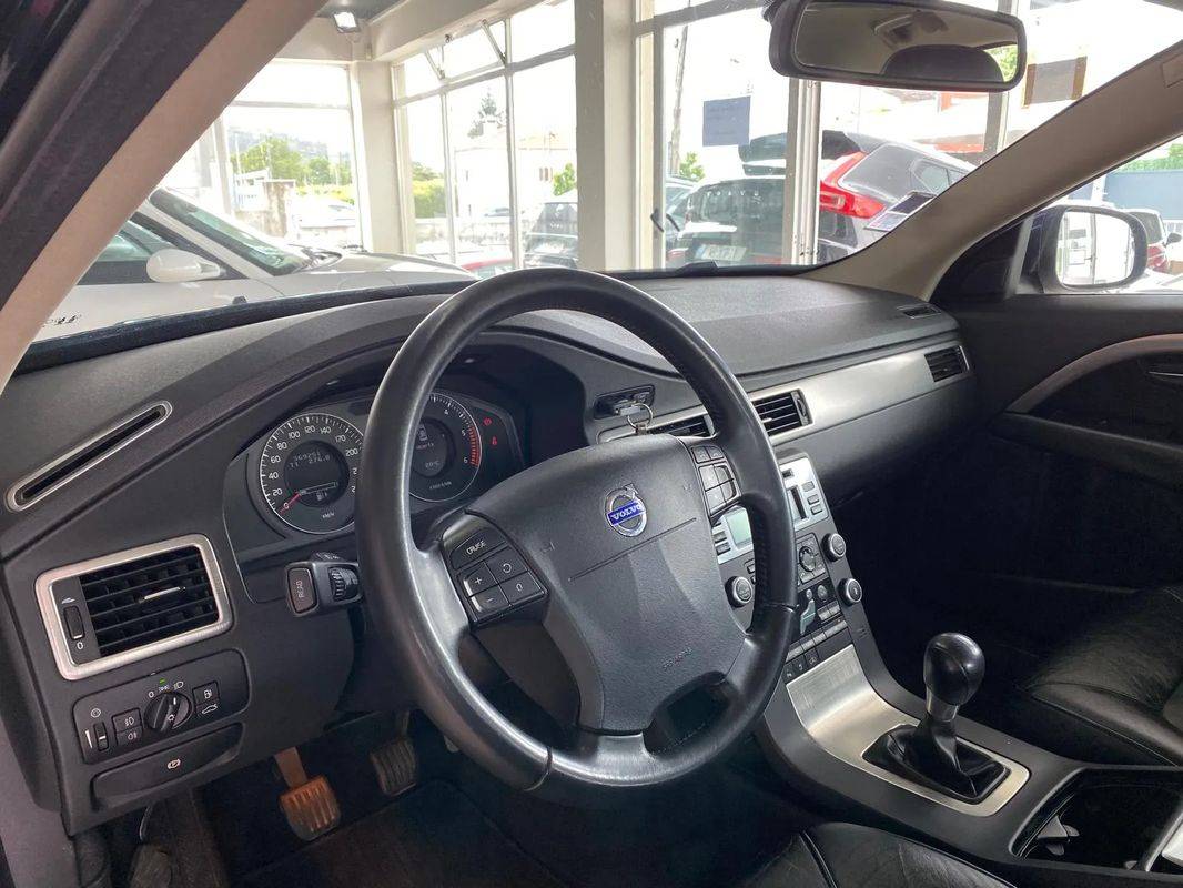 volvo-s80-2007-diesel-2400cc
