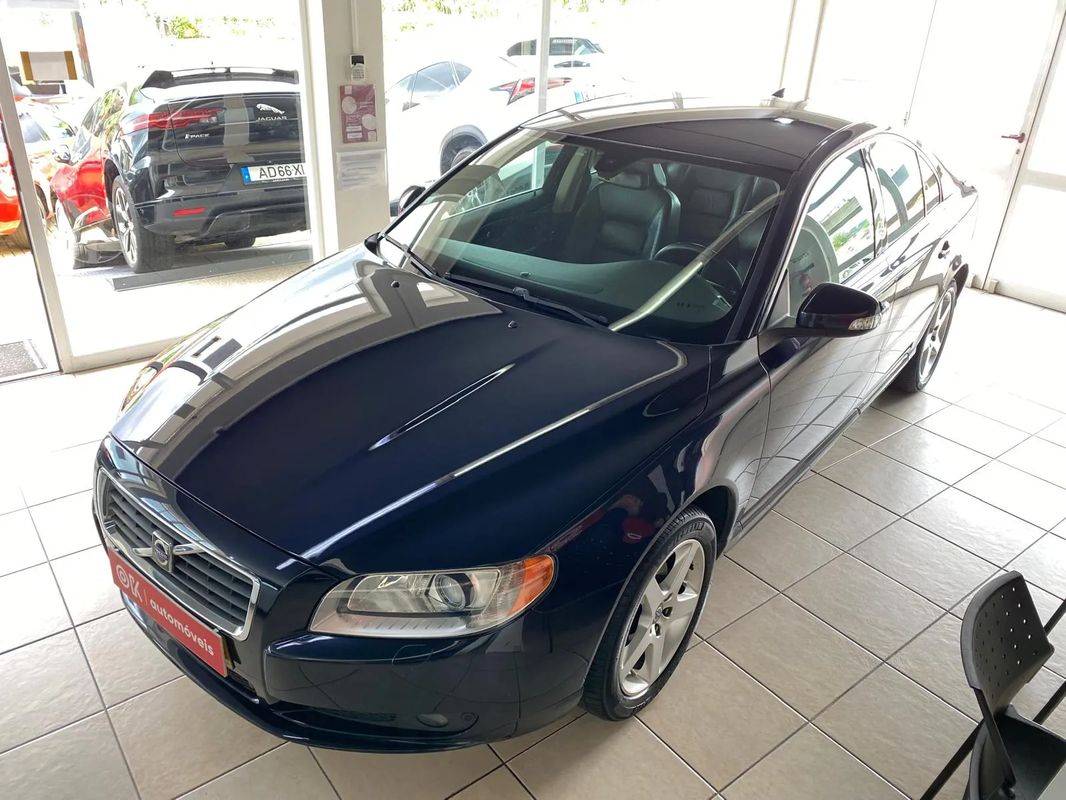 volvo-s80-2007-diesel-2400cc