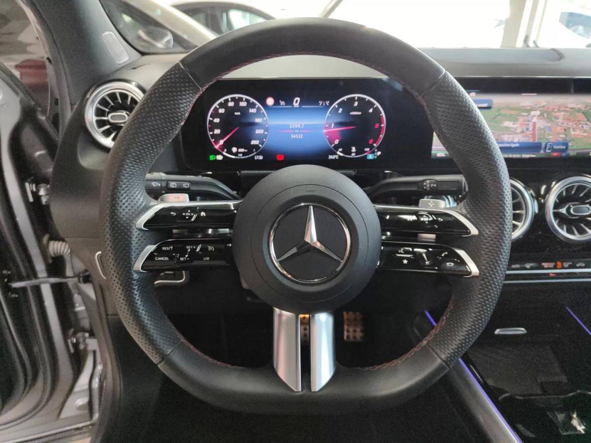 mercedes-benz-gla-2024-diesel-1950cc