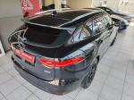 jaguar-f-pace-2017-diesel-1999cc