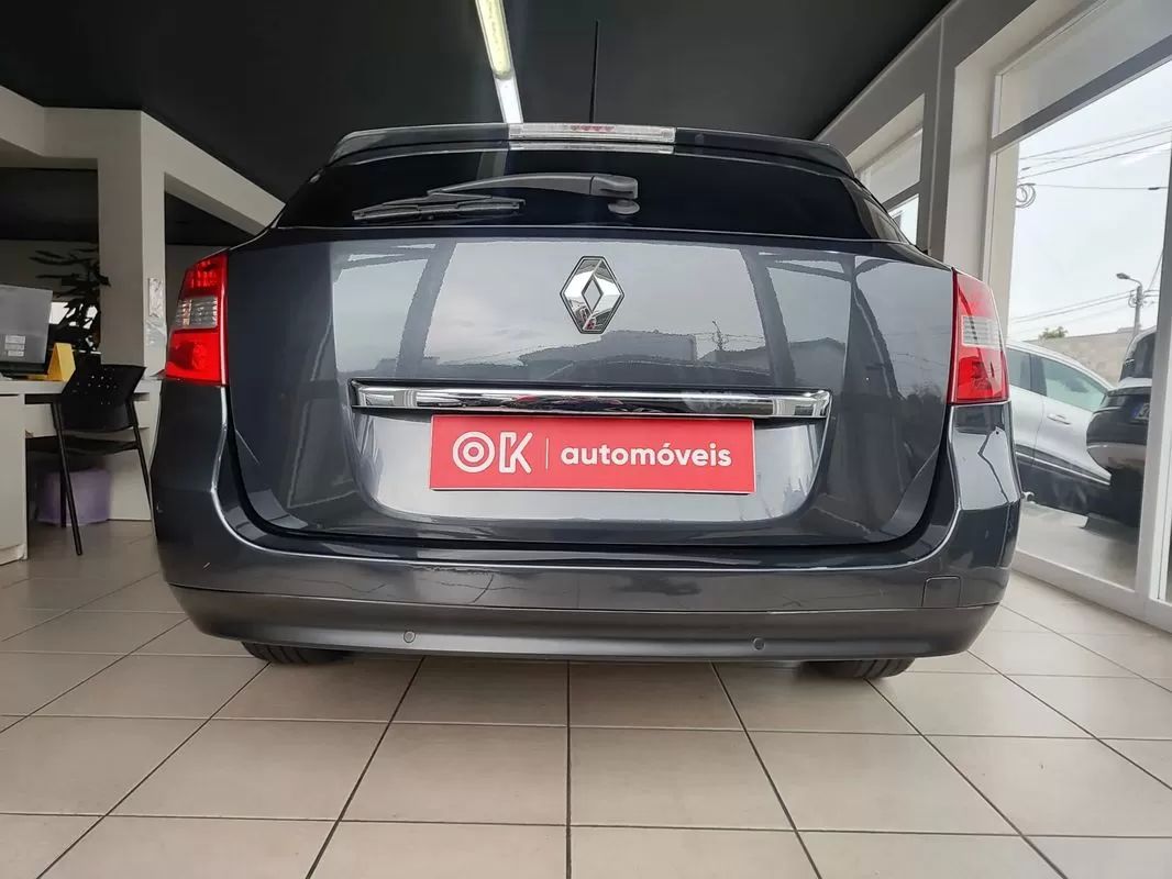 renault-laguna-break-2009-diesel-1461cc