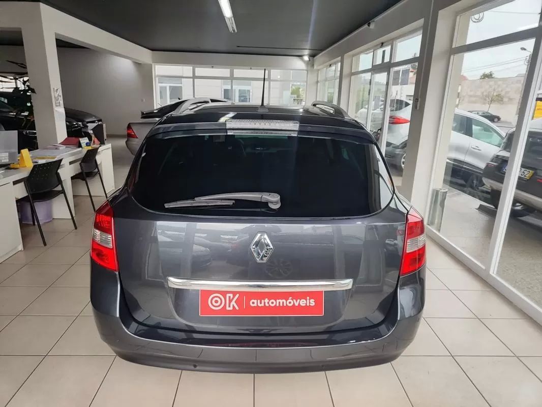 renault-laguna-break-2009-diesel-1461cc