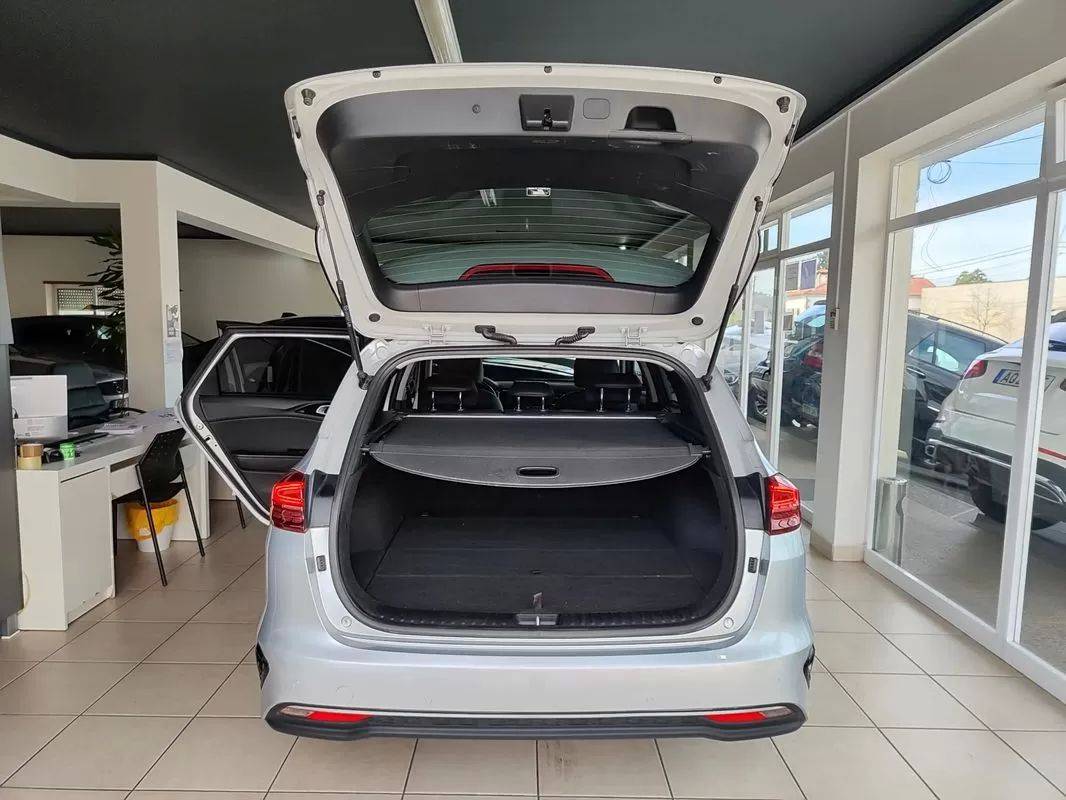 kia-ceed-sw-2019-diesel-1598cc